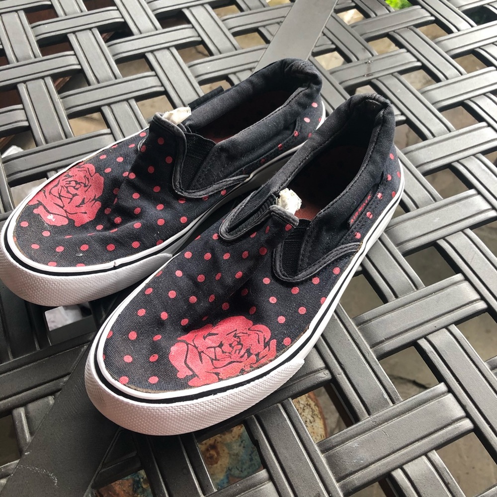 2/$15 air walk shoes